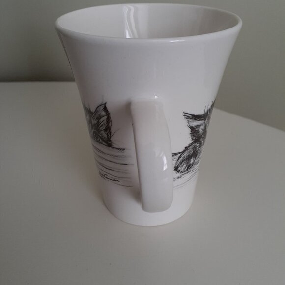 Cheri Lane Forty Winks Mug designed by Steve O'Connell White with Kittens - Picture 5 of 7